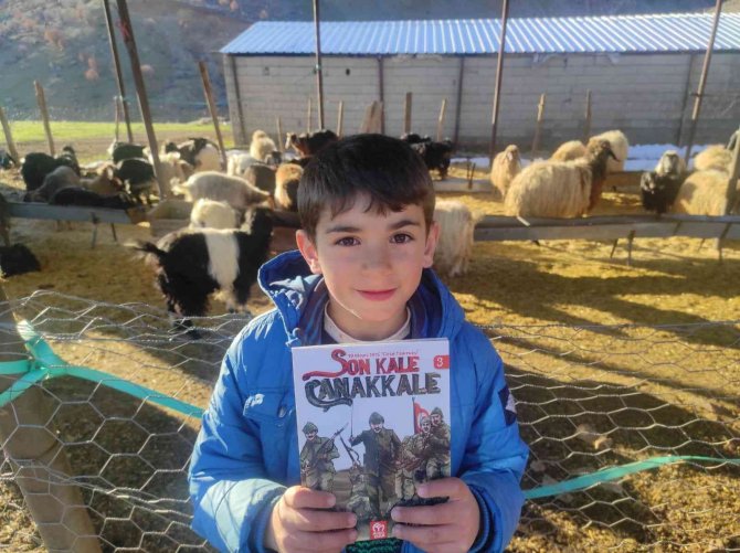 Batman’da Çocuklara Çanakkale Ruhunu Anlatan Kitaplar Dağıtıldı