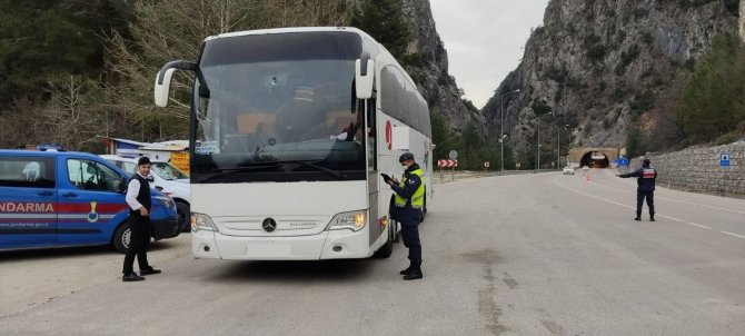 Burdur’da Trafik Denetimleri Devam Ediyor