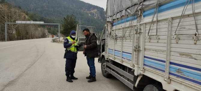 Burdur’da Trafik Denetimleri Devam Ediyor