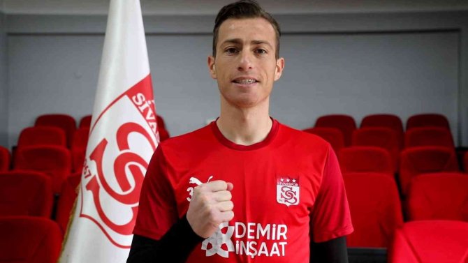 Sivasspor’da Futbolculardan Taraftara Çağrı! “Bizi Yalnız Bırakmayın”