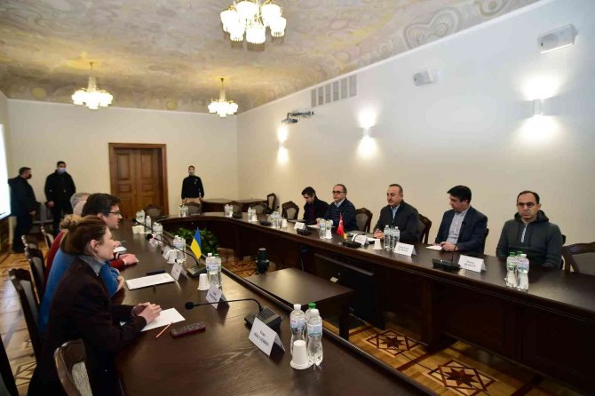 Bakan Çavuşoğlu: “Ateşkes Umudumuz Biraz Daha Artmıştır”