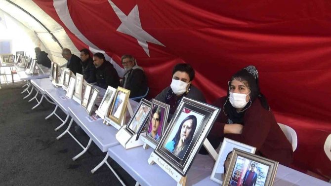 İ̇lkokuldan Kaçırılan Baldızı İçin Evlat Nöbetine Devam Ediyor