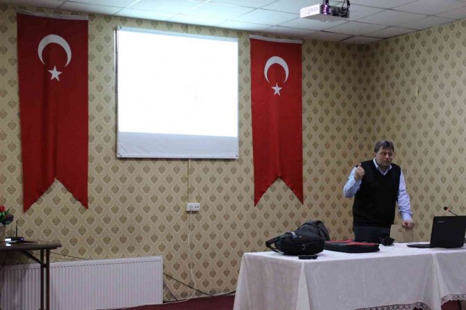 Abdülhamid Han Konferansı İlgi Topladı