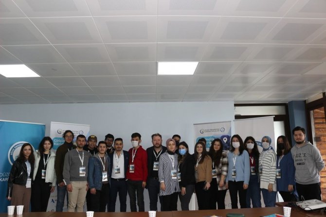 Serbay Akademi Üniversite Öğrencilerine E-ticareti Anlattı