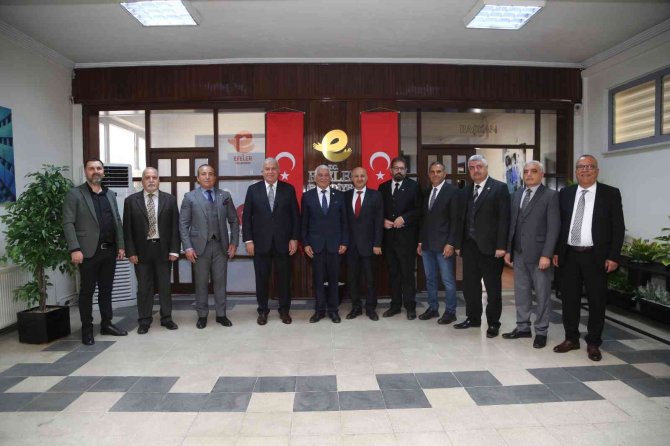 Efeler’e ‘Yavru Vatan’dan Kardeş Şehir