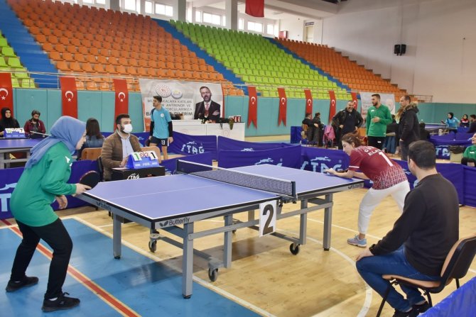 Elazığ’da Bölgesel Masa Tenisi Turnuvası Sona Erdi
