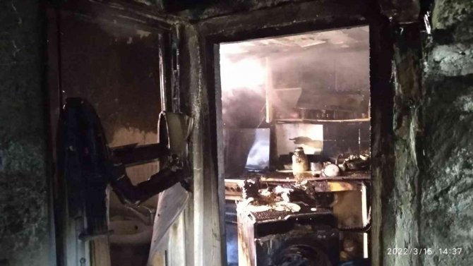 İ̇tfaiye, Hem Söndürdü Hem De Hayata Döndürdü