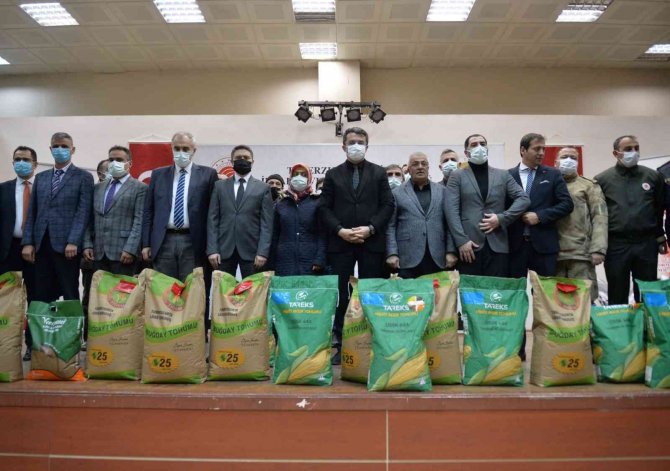 Erzurum’da Çiftçilere Tohum Desteği