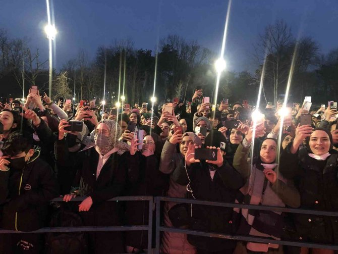 Esenler’de Bilal Sonses Rüzgarı Esti