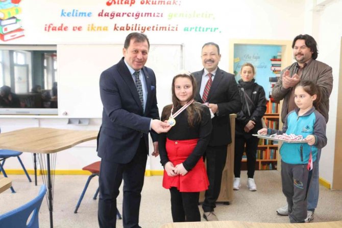 Ali İ̇hsan Kabakcı Öğrencilerle Buluştu