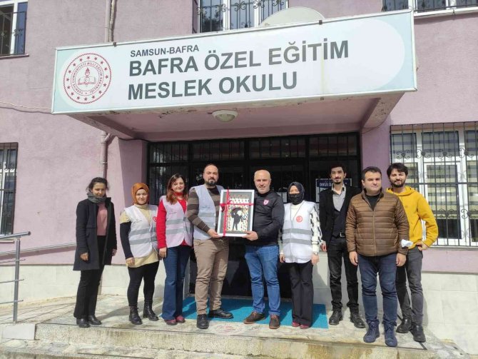 Yürekleri Isıtan Yardım