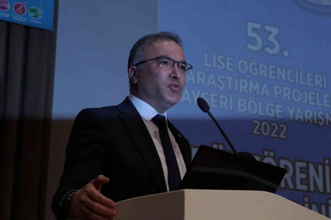 Proje Yarışmasında Dereceye Giren Öğrenciler Ödüllendirildi