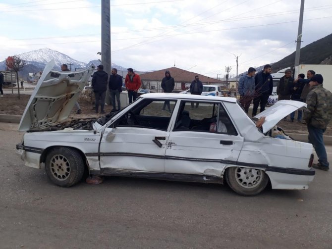 Isparta’da Trafik Kazası: 2 Yaralı