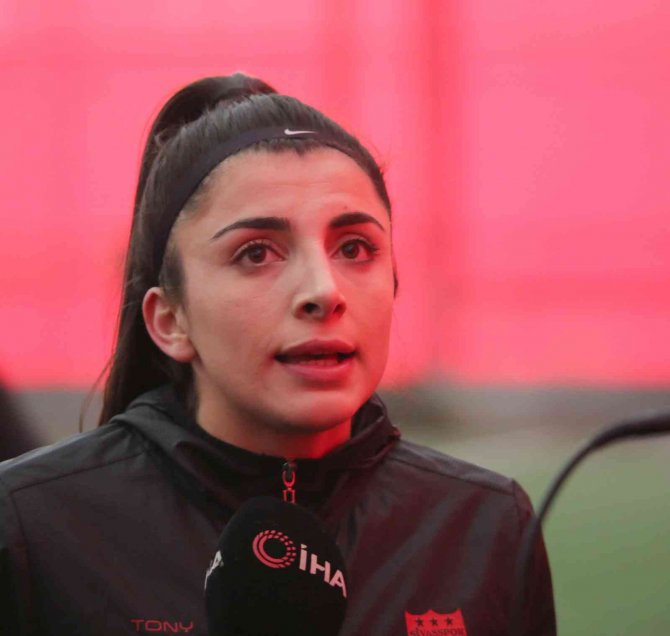 Sivasspor Kadın Takımı Galibiyete İnanıyor