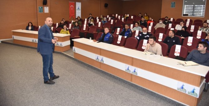 Kartepe Belediyesi Personellerine Eğitim Verildi