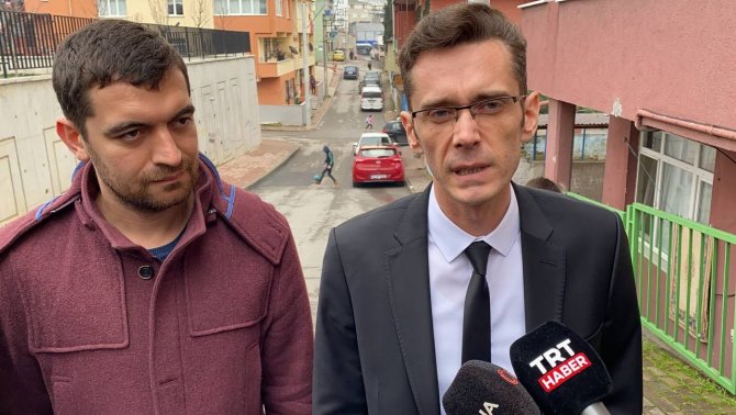 Öfkeli Veli, Öğrencilerin Gözü Önünde Öğretmeni Darp Etti