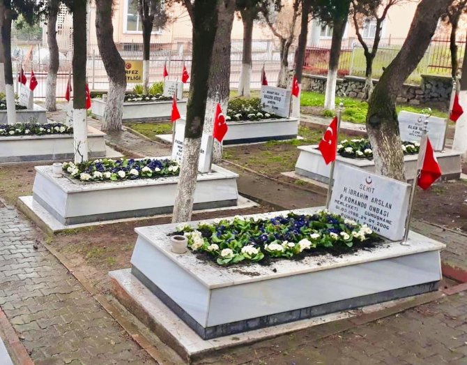 18 Mart Öncesi Körfez Şehitliğinde Yeni Düzenleme