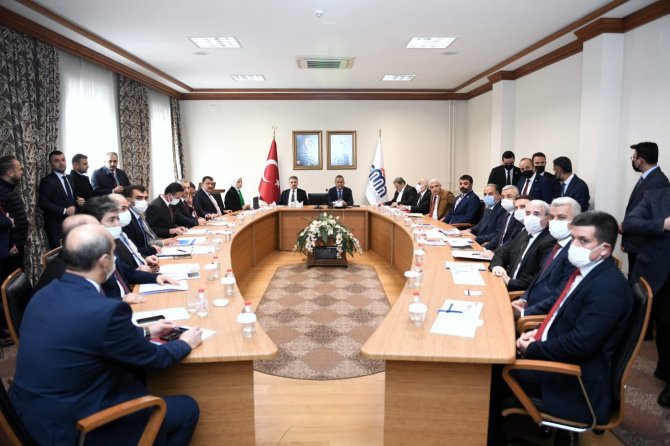 Milli Eğitim Bakanı Özer’den Öğrencilere Müjde