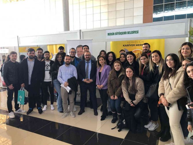 Kariyer Merkezi, Bölgesel Fuarda Üniversitelilerle Buluştu