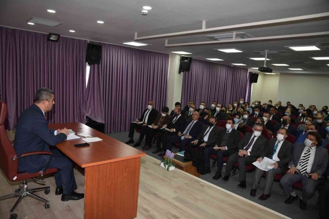 Okullar Arası Başarı Ve İmkan Farklılıkları, Ortadan Kalkıyor