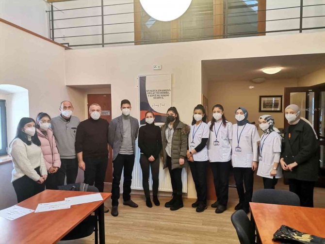 Olur Mesleki Ve Teknik Anadolu Lisesi Öğrencileri Avrupa Stajını Tamamladı