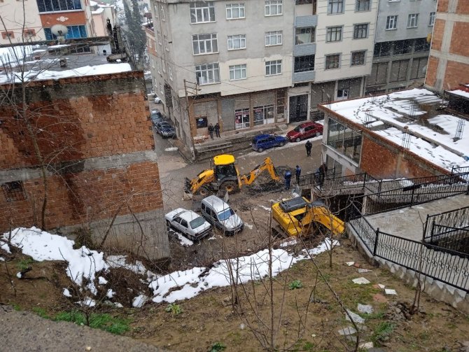 Ordu’da Heyelan: 3 Binada 15 Daire Boşaltıldı