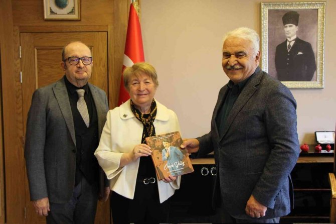 Komsuoğlu: “Türkiye Yükseköğretimdeki Kız Öğrenci Sayısında Avrupa’nın Zirvesinde”