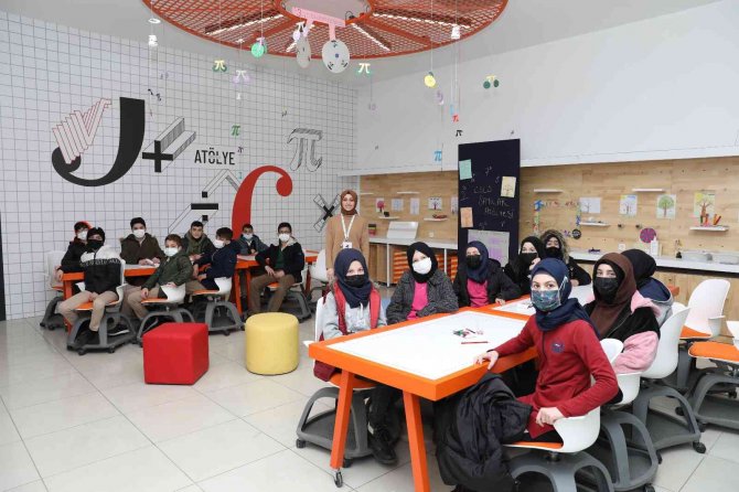 "Bilim Pursaklar" Bilimsel Keşif Yolculuğuna Çıkıyor