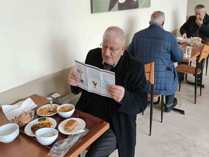 Aşırı Tuz Kullanımının Sağlığa Zararına Dikkat Çektiler