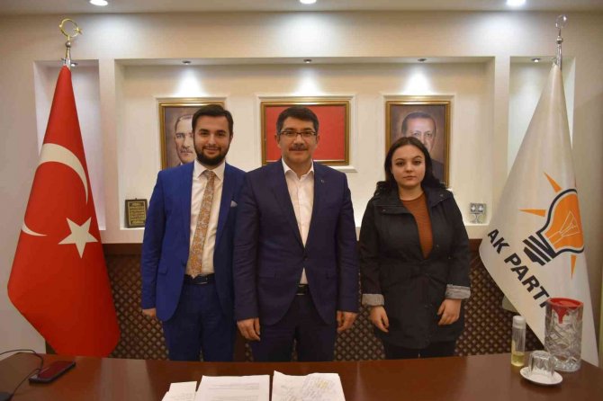 Başkan Çelik Ak Parti’li Gençlerle Buluştu