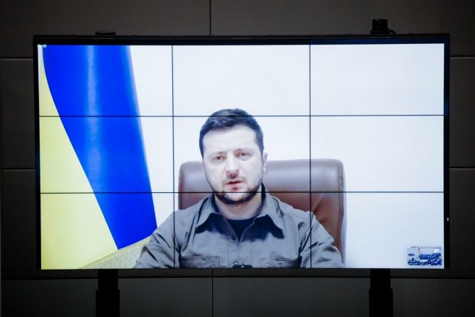 Ukrayna Devlet Başkanı Zelenskiy: “Avrupa’da Bir Halk Yok Ediliyor”