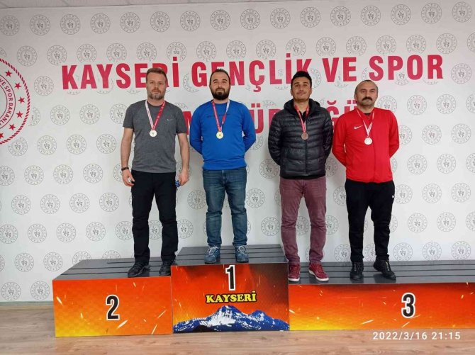 18 Mart Çanakkale Şehitleri Anma Dart Turnuvası Sona Erdi