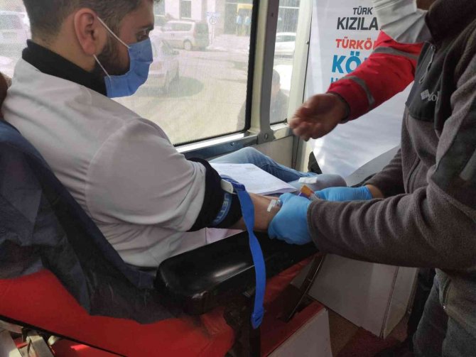 Ardahan’da Kök Hücre Ve Kan Bağışı Kampanyası Başlatıldı