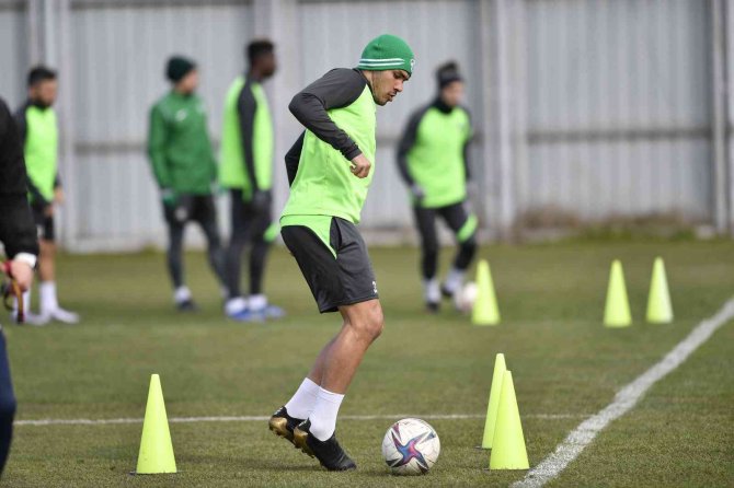 Bursaspor Taktik Çalışmalarını Sürdürdü