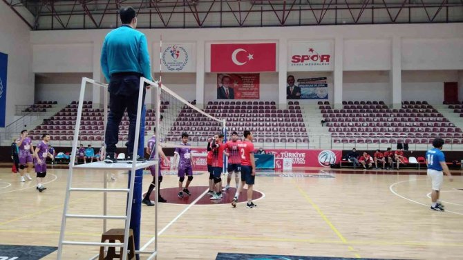 Düzce Final Yolunda Emin Adımlarla İlerliyor