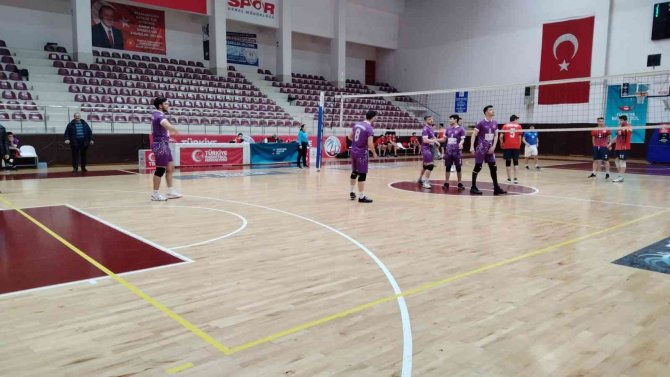Düzce Final Yolunda Emin Adımlarla İlerliyor