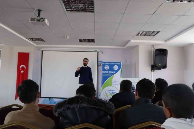 Büyükşehir’den Lise Öğrencilerine Anlamlı Ve Önemli Seminer