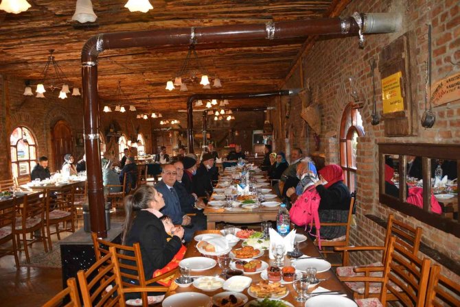 Korkuteli’nde 18 Mart Kutlamaları