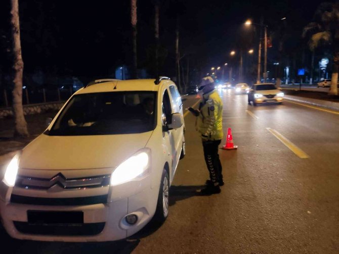 Mersin’de 2,5 Ayda 142 Bin 674 Araç Ve Sürücü Denetlendi