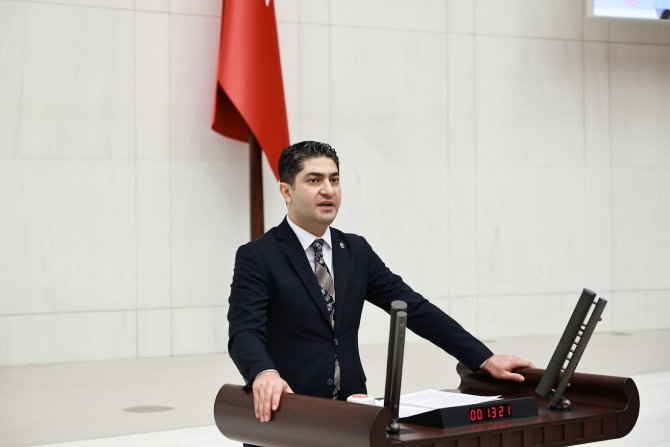 Mhp’li Özdemir: "Para Ve Silaha Karşı Galip Gelebilecek Olan, İnsanlığın Bizatihi Kendisidir"