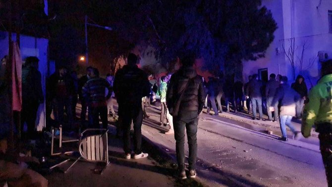 Caddenin Savaş Alanına Döndüğü Kavgayla İlgili 12 Gözaltı