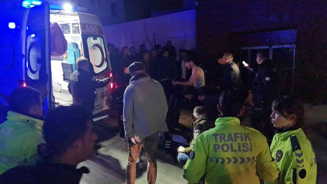Caddenin Savaş Alanına Döndüğü Kavgayla İlgili 12 Gözaltı