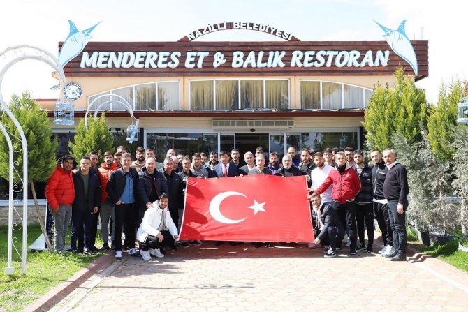 Nazilli Belediyespor Kulüp Başkan Adayı Ünal’dan Moral Yemeği