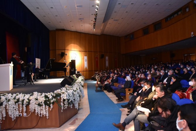 Omü’de 107 Profesör Ve 61 Doçent Biniş Giydi