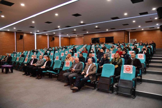 Prof. Dr. Hikmet Öksüz: “Çanakkale’de Maddiyat Değil, Maneviyat Kazandı”