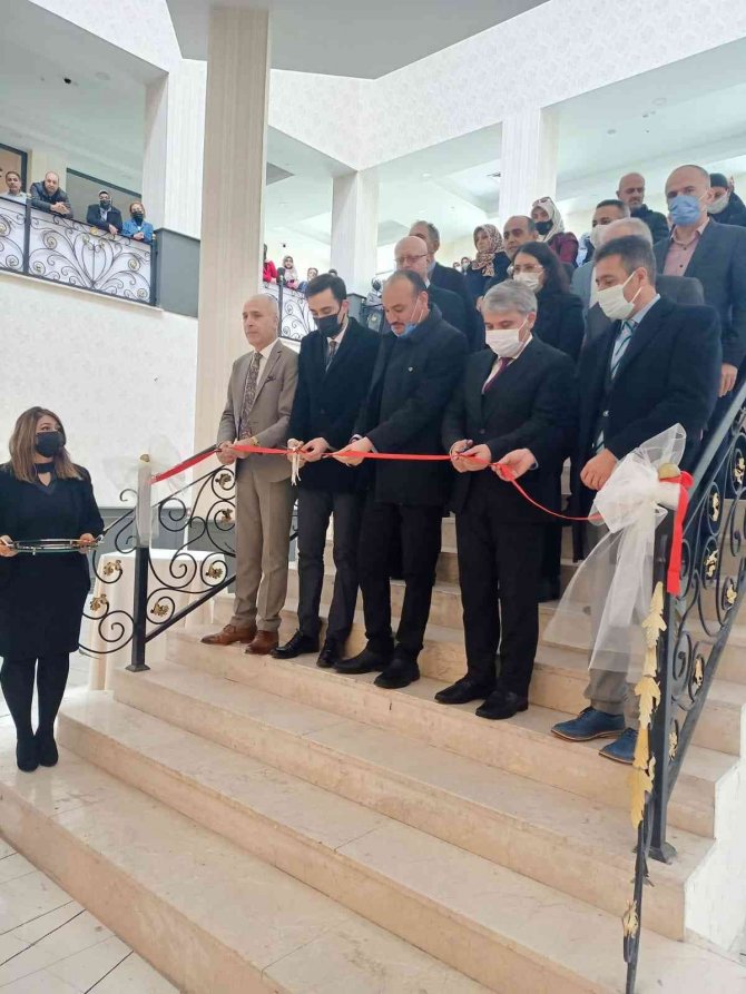 Palandöken Mem, Atık Malzemelerden Üretilen Ürünlerle Sergi Açtı