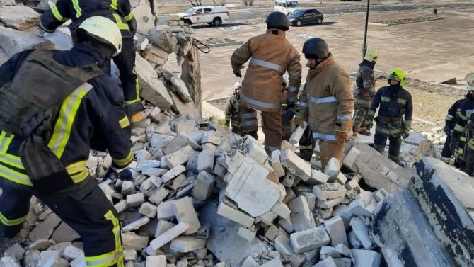 Rusya Harkov’da Üniversite Binası Ve Yerleşim Alanlarını Vurdu: 1 Ölü, 11 Yaralı