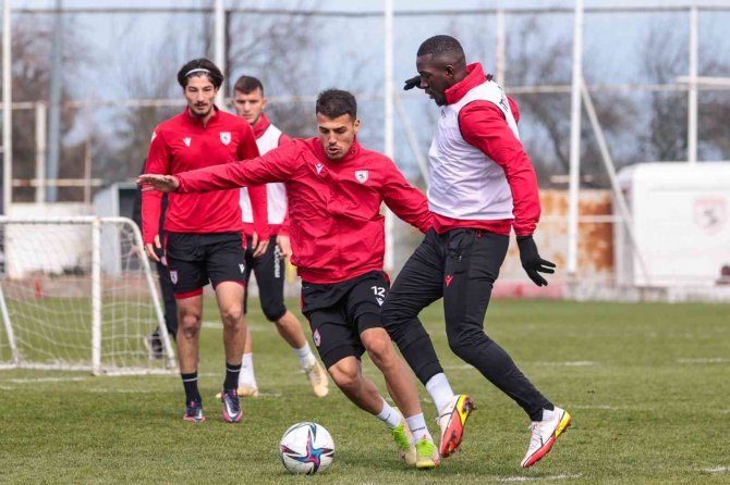 Samsunspor İle B.b. Erzurumspor 4. Randevuya Çıkıyor