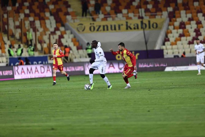 Yunus A Milli Takım’da, Balotelli Çağrılmadı