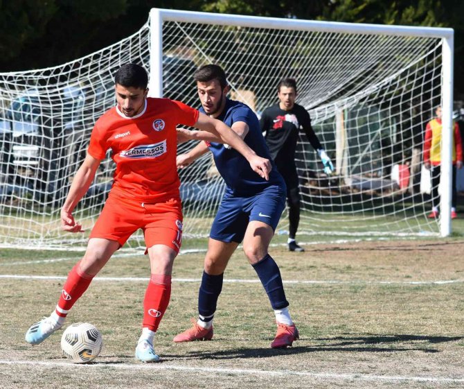 Döşemealtı’nın Rakibi Mahmutlar Spor